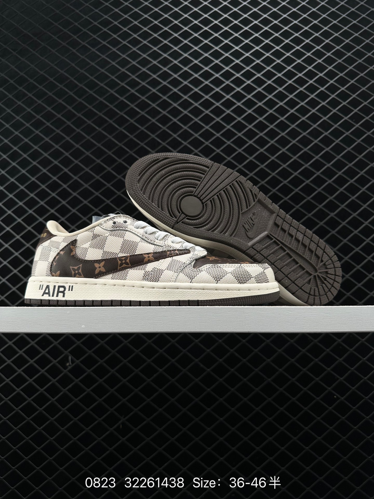 Air Jordan 1  LV  Low